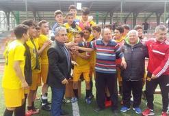 Kocasinan Şimşekspor şampiyon oldu