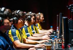 1907 Fenerbahçe zorlu finalde şampiyonluk hedefliyor