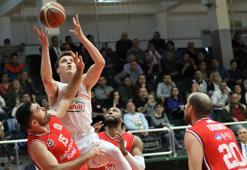 Banvit, iç sahada Bahçeşehir Koleji'ni mağlup etti: 93-84