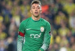 Muslera'ya kötü haber! Hayalleri yıkıldı