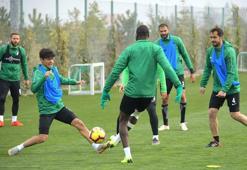Konyaspor 4 eksikle Başakşehir hazırlıklarını sürdürdü