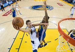 Mavericks, Warriors'a fark attı