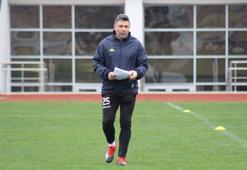 İlhan Özer: Umarım çıktığım ilk maçta puan ya da puanlar alırız