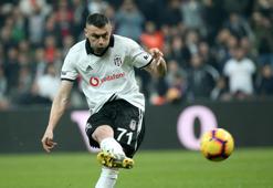 "Burak Yılmaz Cenk Tosun'dan sonra gelse.."