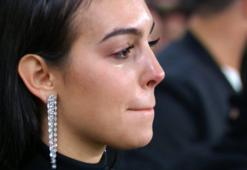 Cristiano Ronaldo'nun sevgilisi Georgina Rodriguez gözyaşlarını tutamadı