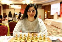 Betül Cemre Yıldız Kadıoğlu, satrançta Türkiye şampiyonu!