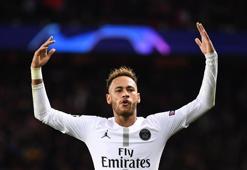 Paris Saint Germain elendi, Neymar küfretti!