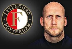 Feyenoord yeni sezon için Stam ile anlaştı