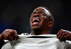 Real Madrid'li Vinicius Junior göz yaşlarına hakim olamadı