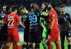 Ümraniyespor - Trabzonspor / Maç özeti izle