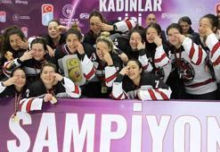 Kadınlar Buz Hokeyi'nde şampiyon Buz Korsanları SK