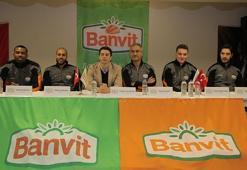 Banvitli basketbolcular okul ziyaretlerinde