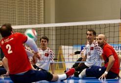 Oturarak Voleybol Milli Takımı'ndan iki galibiyet