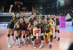 Vestel Venus Sultanlar Ligi | VakıfBank - Eczacıbaşı VitrA: 3-0