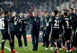 Şenol Güneş'ten kritik karar! İşte Beşiktaş'ın Fenerbahçe 11'i...
