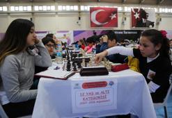 Gaziemir'de satranç heyecanı