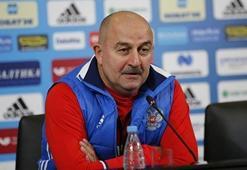 Rusya Milli Takım Teknik Direktörü Stanislav Çerçesov'dan Zenit-Fenerbahçe yorumu