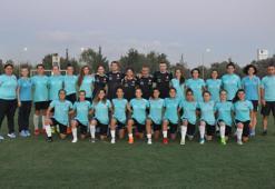19 Yaş Altı Kadın Milli Futbol Takımı eleme grubu maçlarına hazır