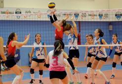 Kayseri OSB Teknik Koleji Atletikspor - Seyhan Belediyespor: 3-0