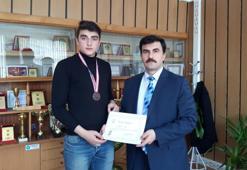 Hamallıktan kick boks'ta dünya üçüncülüğüne