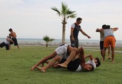 Erdemli Belediyesi'nden gençlere güreş eğitimi