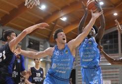 Anadolu Efes, İtalya'daki son maçında Sassari'ye kaybetti