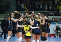 Fenerbahçe Opet yarı finalde