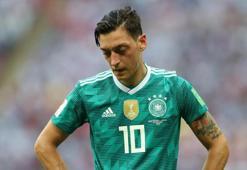 Joachim Löw'den flaş Mesut Özil açıklaması!