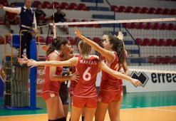 U19 Bayan Milli Takımımız, Sırbistan'ı 3-1'le geçti