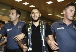 Yassine Benzia kimdir?