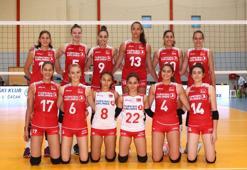 Milliler, namağlup finale yükseldi