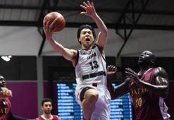 Seks işçileriyle birlikte olan basketbolcular geri gönderildi!