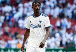 Dame N'Doye gol krallığına koşuyor