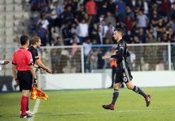 Beşiktaşlı oyuncuya eleştiri: Yaptığı tek şey tafra!