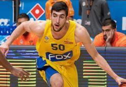Yovel Zoosman Maccabi'de kaldı