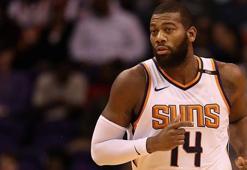 Toronto Raptors, Greg Monroe ile anlaşma sağladı
