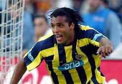 Pierre van Hooijdonk'tan Fenerbahçe'ye destek!