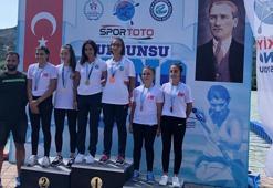Bursa Büyükşehir Belediyespor Kano Takımı zirvede