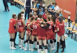 A Milli Kadın Voleybol Takımı, İtalya'ya mağlup oldu