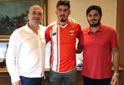 Adanaspor Emre Can Coşkun ve Enes Akyol'u renklerine bağladı
