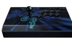 Razer'dan yeni arcade kolu: Panthera Evo