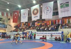46'ncı Uluslararası Yaşar Doğu Güreş Turnuvası başladı