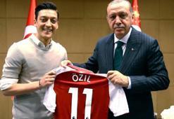 Şok detay! Mesut Özil tehdit mi ediliyor?