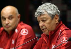 Lucescu: Türk futbolunun politikasını ben yapmıyorum! VİDEO