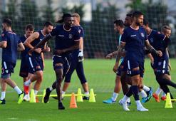 Başakşehir, Burnley maçına hazır! VİDEO