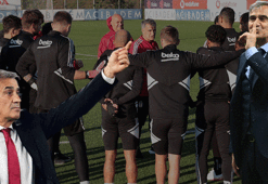 Beşiktaş'ta Şenol Güneş onların biletini kesti! Tam 5 isim...