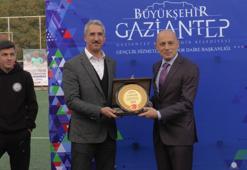 Jübile yapacak Cüneyt Çakır'a plaket