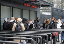 Beşiktaşlı kadın ve çocuk taraftarlardan Başakşehir maçına yoğun ilgi