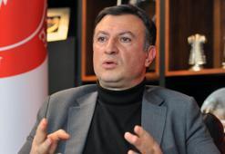 Ümraniyespor BaÅkanı Tarık Aksar: Süper Lig'e çıkacaÄımızı düÅünüyoruz