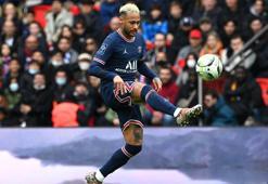 Paris Saint-Germain'de Neymar ile yollar ayrılıyor! Barcelona detayı